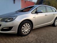Gebraucht Opel Astra 110 PS (80 kW) 2012 Silber Kombi