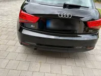 Gebraucht Audi A1 90 PS (66 kW) 2016 Schwarz Kleinwagen