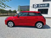 Gebraucht Suzuki Swift Comfort 83 PS (61 kW) 2025 Burning red pearl metallic Kleinwagen