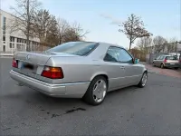 Gebraucht Mercedes E300 181 PS (133 kW) 1989 Silber Coupé