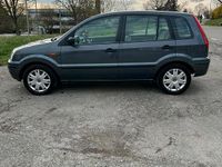 Gebraucht Ford Fusion 100 PS (73 kW) 2005 Grau Kleinwagen