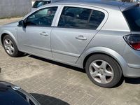 Gebraucht Opel Astra 90 PS (66 kW) 2007 Silber Limousine