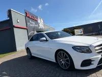 Gebraucht Mercedes E220 194 PS (142 kW) 2020 Weiß Limousine