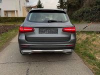 Gebraucht Mercedes GLC220 170 PS (125 kW) 2018 Grau Limousine