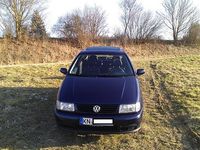 Gebraucht VW Polo 75 PS (55 kW) 1998 Blau metallic Kleinwagen