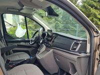 Gebraucht Ford Tourneo 131 PS (96 kW) 2018 Gold Van / Kleinbus