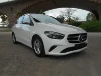 Gebraucht Mercedes B180 136 PS (100 kW) 2019 Polarweiss  unilack Kleinwagen