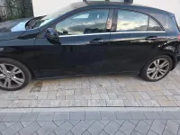 Gebraucht Mercedes A180 109 PS (80 kW) 2016 Schwarz Limousine