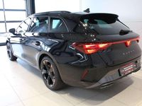 Gebraucht Cupra Leon 150 PS (110 kW) 2025 Midnight schwarz metallic Kombi