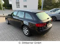 Używany Audi A4 Attraction 143 KM (105 kW) 2011 Czarny Kombi