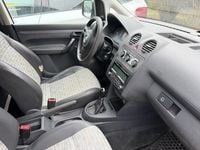 Gebraucht VW Caddy 77 PS (56 kW) 2011 Weiß Van / Kleinbus