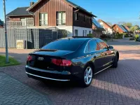 Second-hand Audi A8 351 CP (258 kW) 2010 Berlinǎ