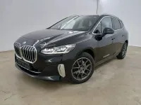 Gebraucht BMW 218 Active Tourer Luxury Line 150 PS (110 kW) 2023 Schwarz Van / Kleinbus