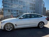 Gebraucht BMW 320 190 PS (139 kW) 2019 Weiß Limousine