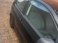 Gebraucht VW Polo 54 PS (39 kW) 2003 Schwarz Kleinwagen