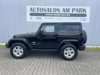 Used Jeep Wrangler Sahara 200 HP (147 kW) 2015 Black SUV