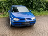 Gebraucht VW Golf IV 101 PS (74 kW) 2004 Blau Kleinwagen