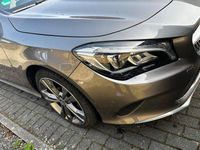 Gebraucht Mercedes CLA180 109 PS (80 kW) 2017 Grau Limousine