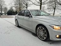 Gebraucht BMW 320 Sport Line 184 PS (135 kW) 2012 Silber Limousine