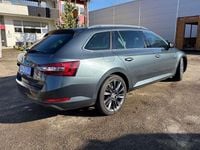 Gebraucht Skoda Superb Style 190 PS (139 kW) 2018 Grau Kombi