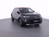 Gebraucht Opel Mokka-e Elegance 100 kW (136 PS) 2022 Diamant schwarz/karbon schwarz SUV