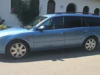 Gebraucht Ford Mondeo Ghia 131 PS (96 kW) 2003 Blau Limousine