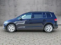 Gebraucht VW Touran Comfortline 150 PS (110 kW) 2022 Deep black perleffekt Van / Kleinbus