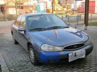 Gebraucht Ford Mondeo 116 PS (85 kW) 1996 Blau metallic Limousine