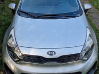 Second-hand Kia Rio Edition 7 109 CP (80 kW) 2012 Argintiu Berlinǎ