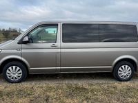 Gebraucht VW Caravelle Comfortline 150 PS (110 kW) 2017 Grau Van / Kleinbus