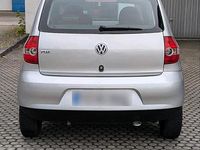 Second-hand VW Fox 55 CP (40 kW) 2006 Argintiu Hatchback