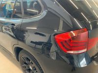 Second-hand BMW X1 184 CP (135 kW) 2015 Negru SUV