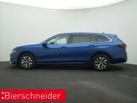 Neu VW Passat Business 150 PS (110 kW) 2026 Blau Kombi