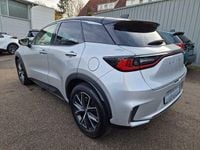 Gebraucht Lexus LBX 136 PS (100 kW) 2024 Platinsilber (metallic) SUV