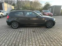 Gebraucht BMW 116 116 PS (85 kW) 2010 Schwarz Kleinwagen