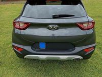 Gebraucht Kia Stonic Vision 120 PS (88 kW) 2019 Grau SUV