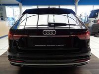 Gebraucht Audi A4 Advanced 163 PS (119 kW) 2022 Mythosschwarz metallic Kombi