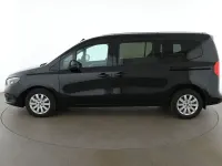 Gebraucht Mercedes T180 Progressive 131 PS (96 kW) 2025 Schwarz Van / Kleinbus