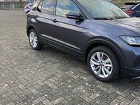 Neu VW T-Cross Life 116 PS (85 kW) 2025 Grau SUV