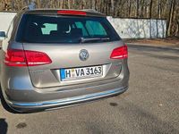 Gebraucht VW Passat Highline 150 PS (110 kW) 2012 Beige Limousine