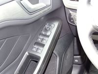 gebraucht Ford Focus 1.0 EcoBoost Hybrid Titanium S/S (EURO 6d)