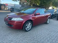 Gebraucht Renault Mégane Cabriolet 138 PS (101 kW) 2008 Rot Cabrio