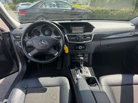 Gebraucht Mercedes E250 Avantgarde 204 PS (150 kW) 2010 Silber Limousine