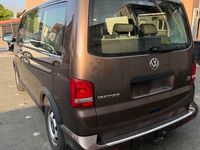 Gebraucht VW T5 140 PS (102 kW) 2010 Braun Van