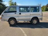 Gebraucht Mitsubishi L300 111 PS (81 kW) 1992 Silber Van / Kleinbus
