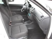 Gebraucht Skoda Fabia 105 PS (77 kW) 2012 Gelb Kleinwagen