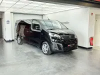 Gebraucht Peugeot Traveller Allure 177 PS (130 kW) 2019 Noir onyx Van / Kleinbus