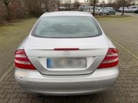 Gebraucht Mercedes CLK200 163 PS (119 kW) 2004 Silber Coupé