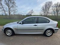 Second-hand BMW 318 116 CP (85 kW) 2004 Argintiu Berlinǎ