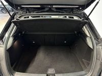 Gebraucht Mercedes A180 116 PS (85 kW) 2021 Schwarz Limousine